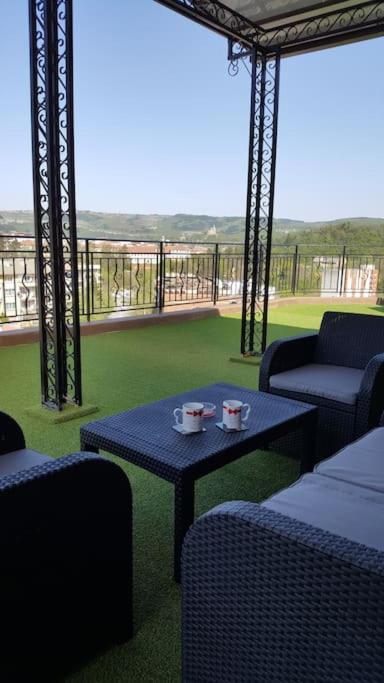 Unique Studio- Great Balcony And View! Parking Possibility! Veliko Tŭrnovo Eksteriør bilde